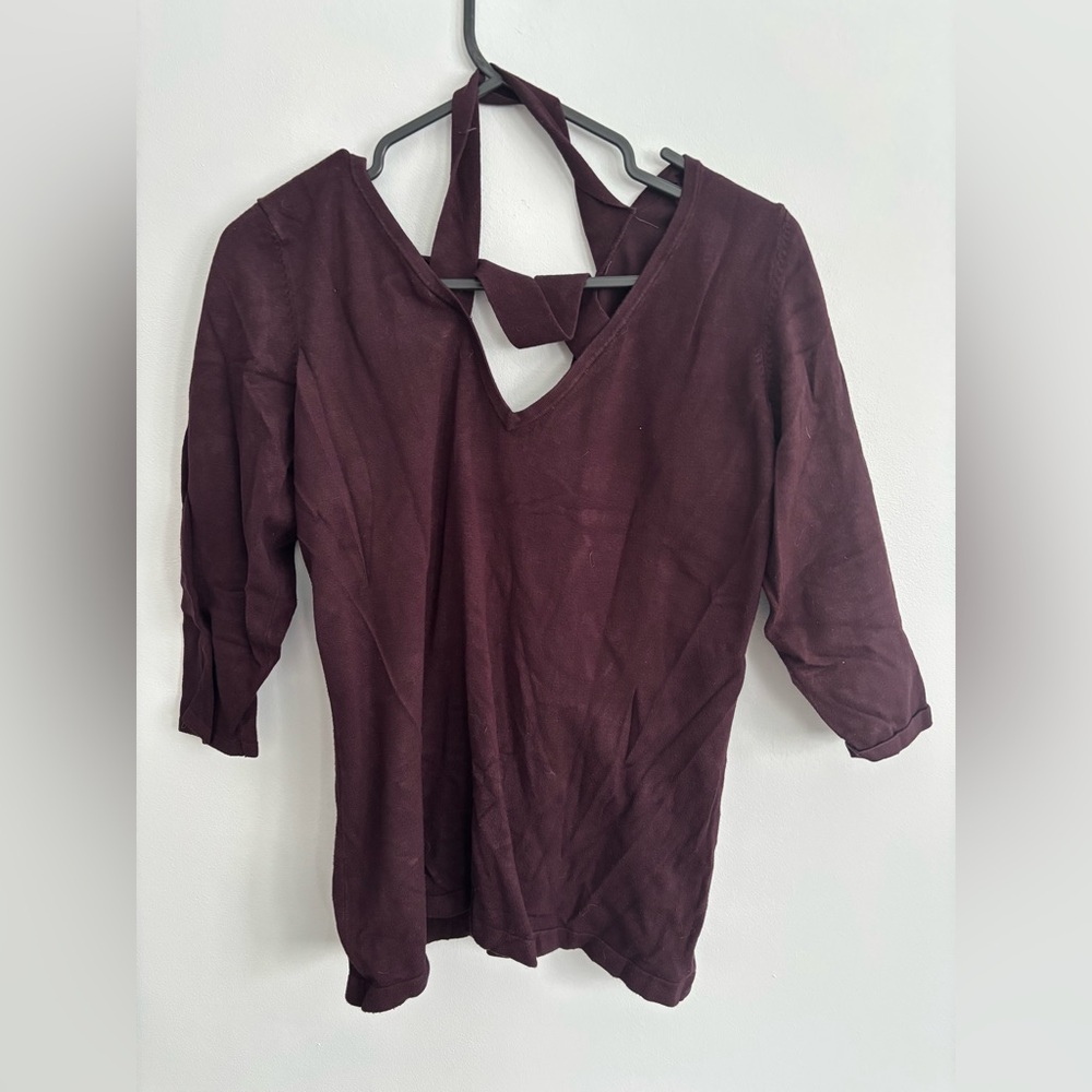 Le Chateaux Criss Cross Back 3/4 long sleeve burgundy top Size Large